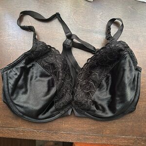 Victorias Secret t- backed front closing black bra